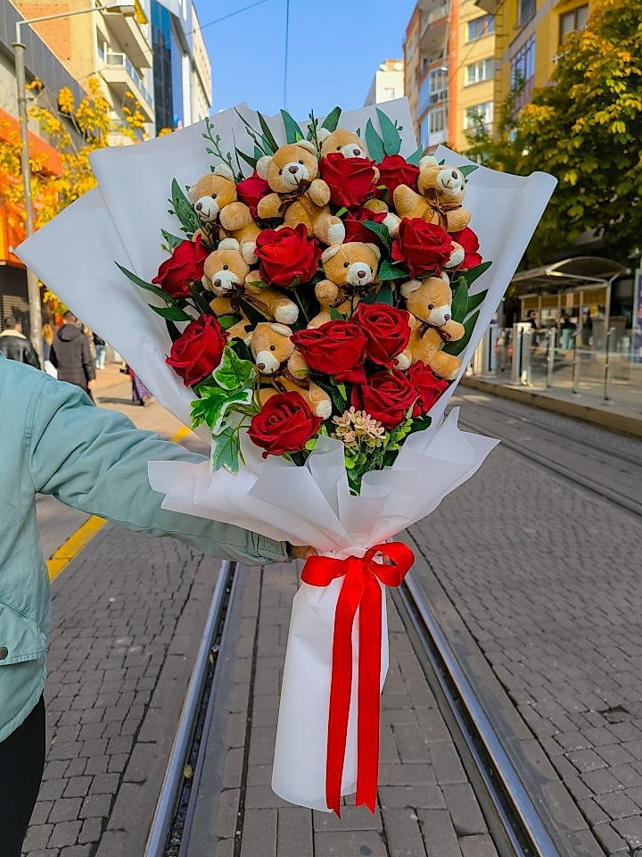 Kırmızı Gül Ayıcık Buketi