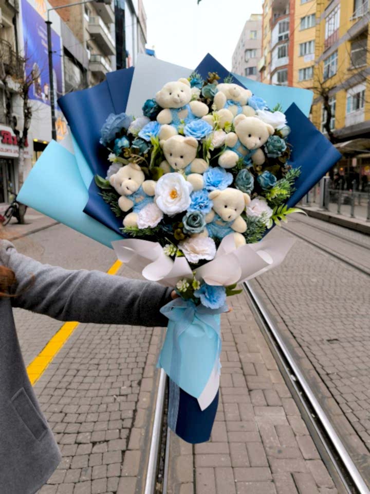 Mavi Gül Ayıcık Buketi